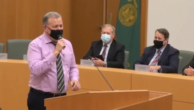 Juzgado rechaza solicitud para suspender cierre del paritorio de Verín